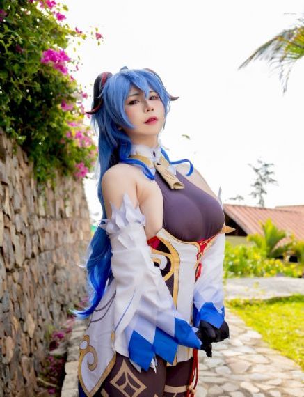 欧美艳星裸体写真图片_超清高清在线