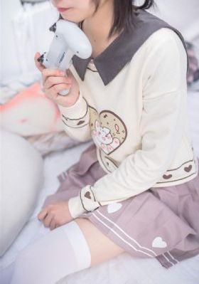偷拍热久久国产视频2018美女_超清免费观看视频